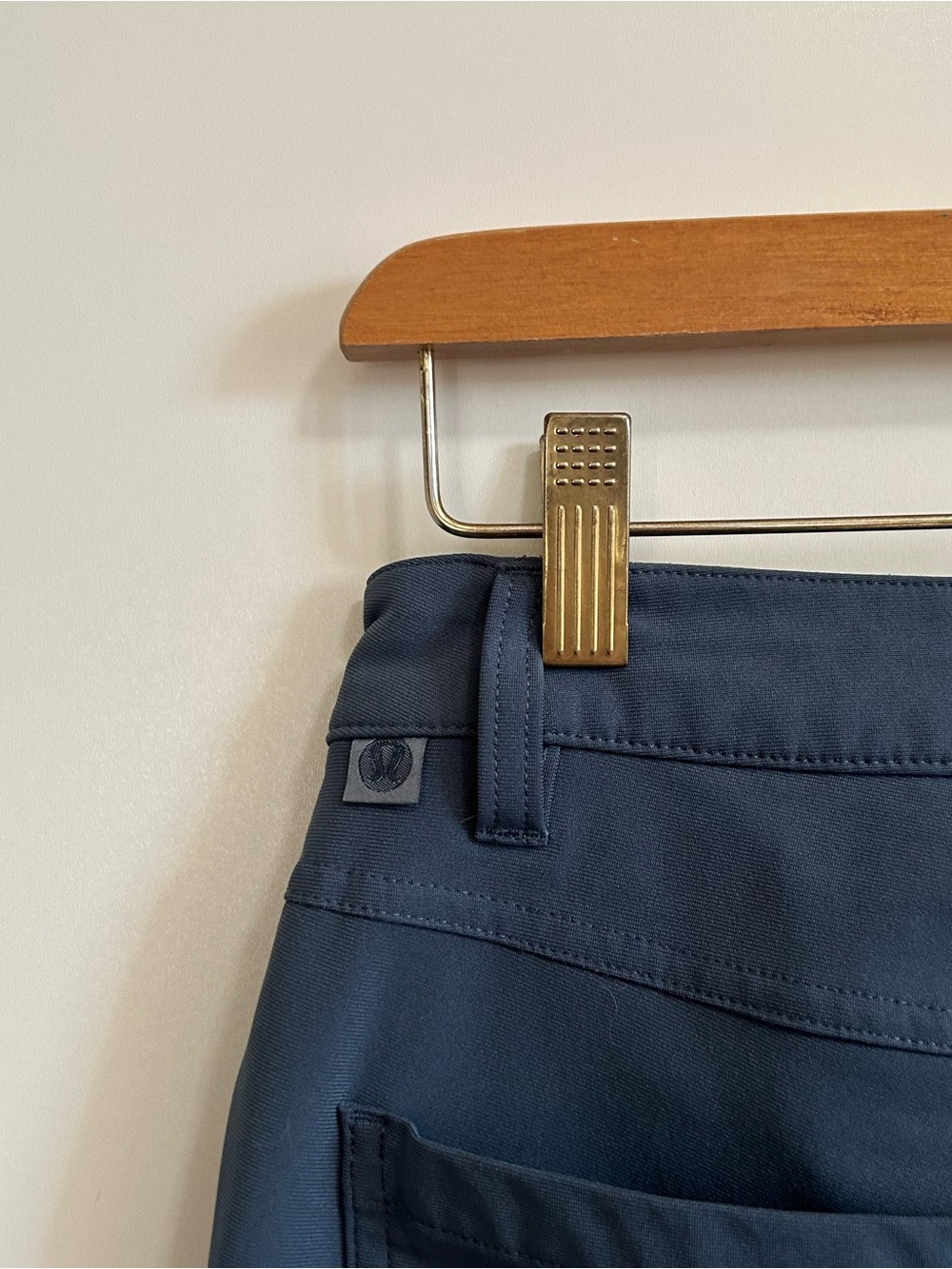Lululemon ABC Pant Slim 30" *Warpstreme
Iron Blue - Picture 8 of 11